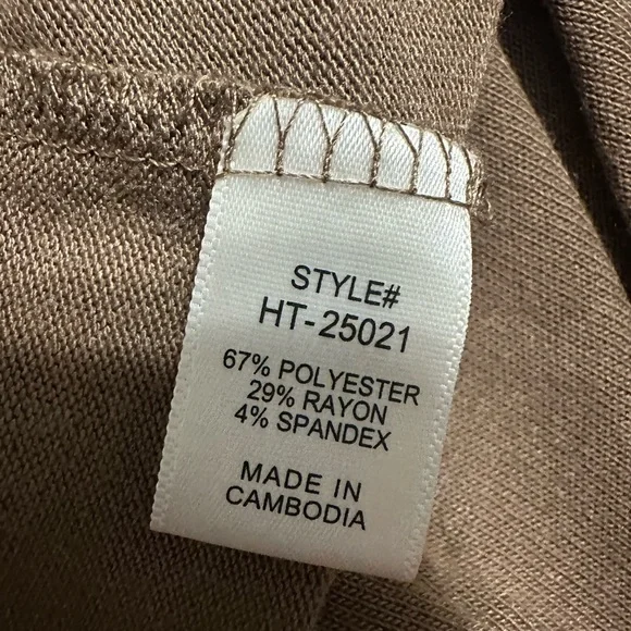 Zenana top NWOT - Picture 8 of 8